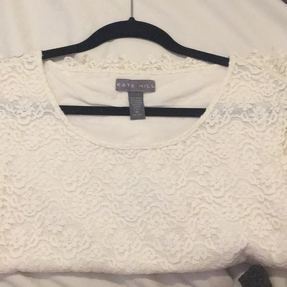 Kate hill off white lace top size xl